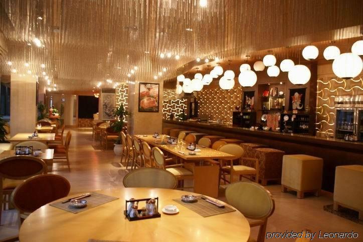 New Century Grand Hotel Kaifeng Restaurant foto